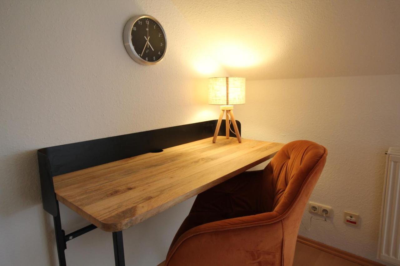 Stylische Ferienwohnung Mit Ausblick Haslach Екстериор снимка